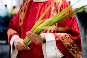 Kolory liturgiczne - używanych jest 6 w trakcie roku