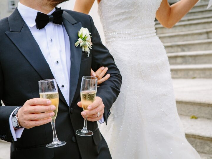 Jak wybrać idealny szampan na wesele? Przewodnik dla nowożeńców