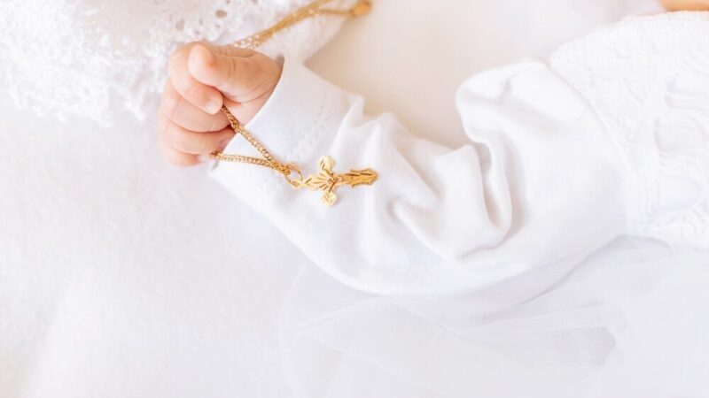 Czy na chrzest kupuje się kwiaty?