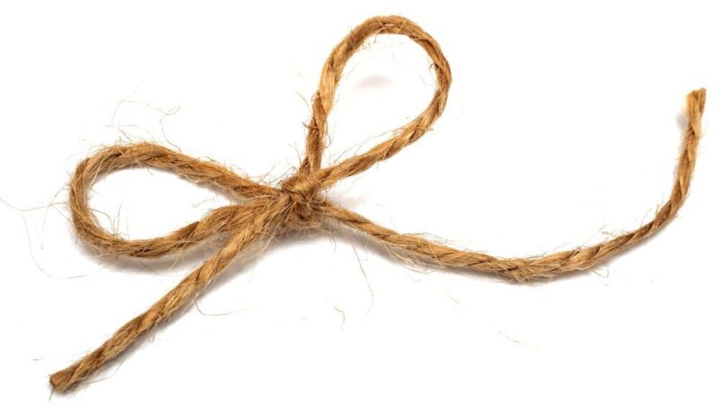 Dekoracje ze sznurka jutowego – pomysły na rustykalne dodatki