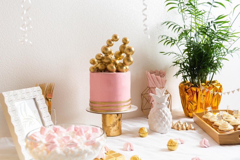 Jak udekorować stół na 50 urodziny – pomysły i inspiracje