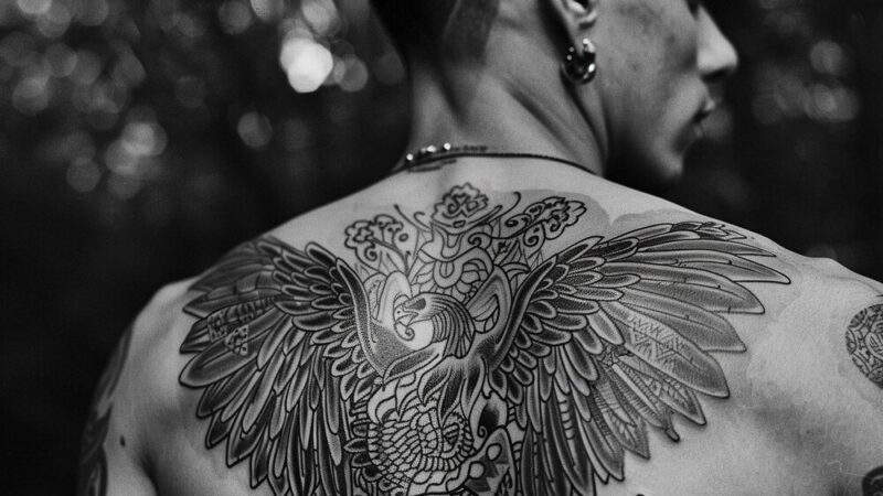 Tatuaże i ich znaczenie – symbole, motywy, interpretacje