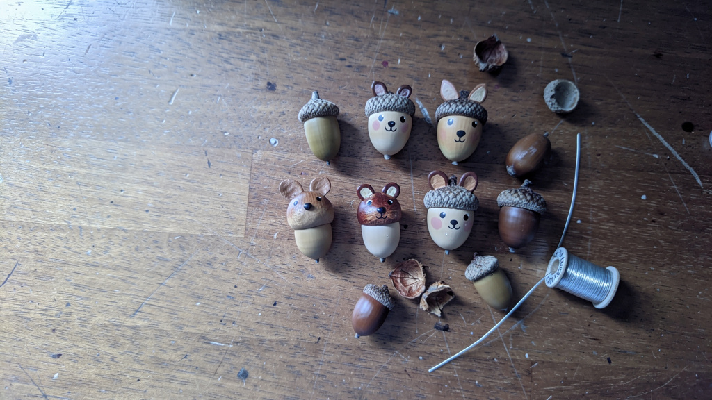 Figurki z żołędzi – proste inspiracje DIY